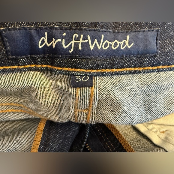 Driftwood Jeans with Floral Detail Size 30 - Picture 3 of 12
